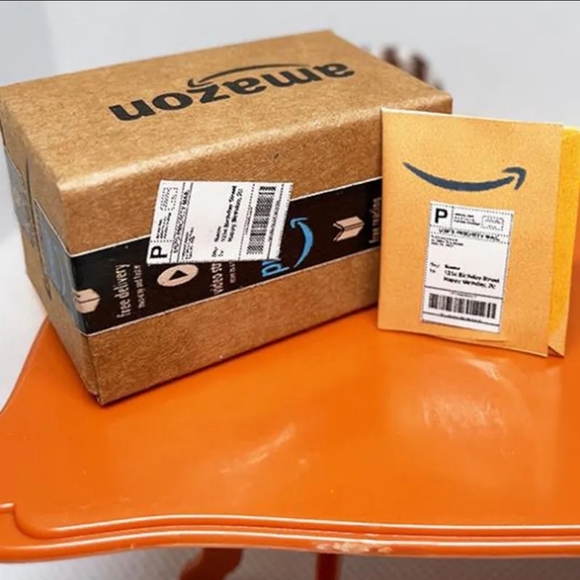 Dollhouse Miniature Amazon Shipping Box and Envelope, 1:12, Delivery Box - Picture 3 of 8